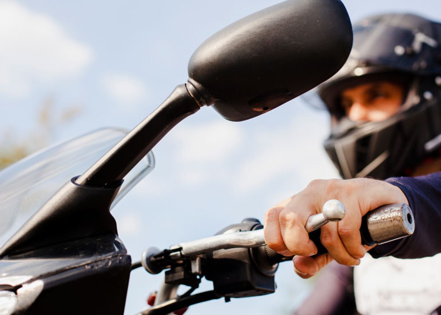 Best Motorcycle Levers Reviewed For Road Racerz